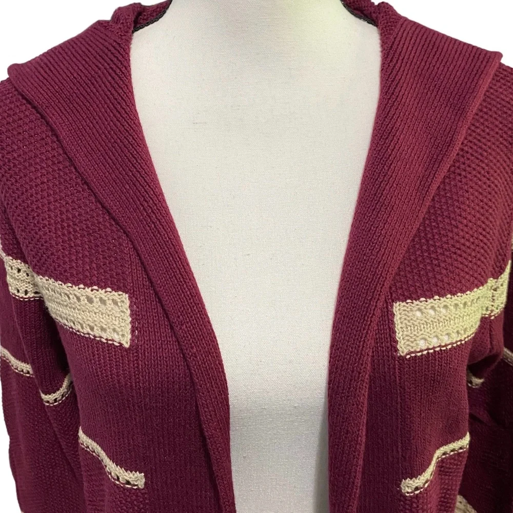 Lety and Me Knitted Hooded Cardigan Size Medium NWOT - Picture 7 of 9